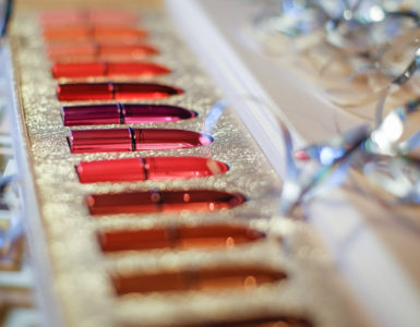 Make-up week: MAC Snow Ball Mini Lipstick Kit