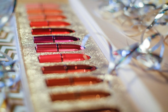 Make-up week: MAC Snow Ball Mini Lipstick Kit