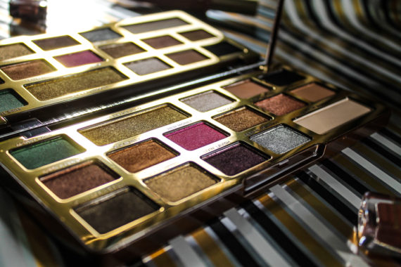 Too Faced Chocolate Gold palette
