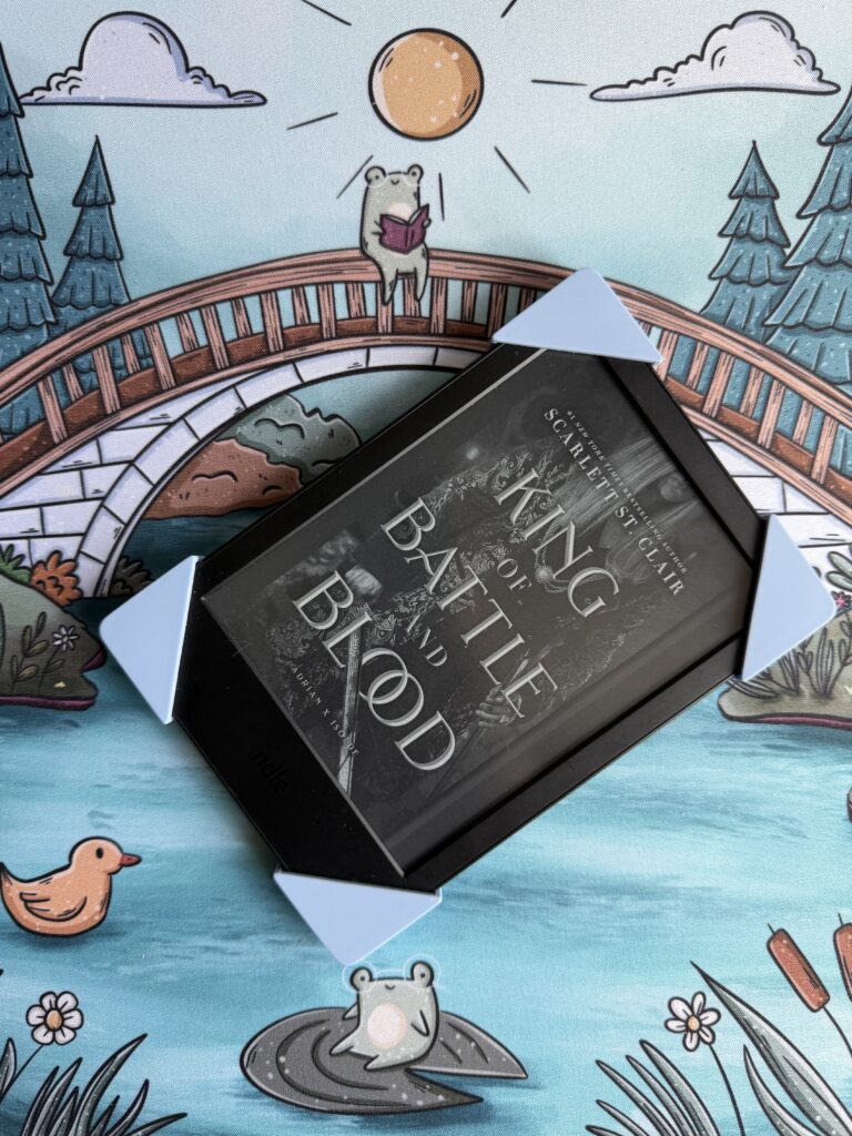 Kindle e-reader (11e generatie) tegen een geïllustreerde achtergrond